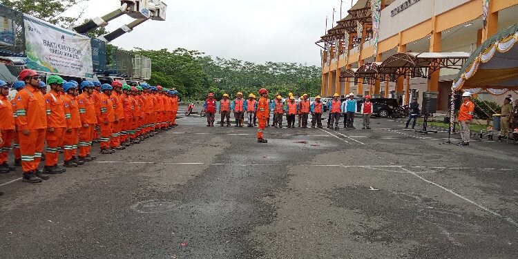 FOTO: MATAKALTENG - PT. PLN Unit Induk Distribusi Kalselteng Gelar Bakti Karya PDKB Series IV.