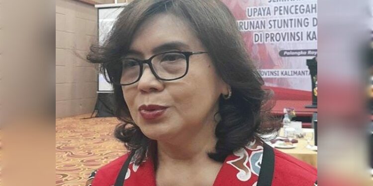 FOTO: MATAKALTENG - Kepala Dinas Pemberdayaan Perempuan Perlindungan Anak Pengendalian Penduduk dan Keluarga Berencana Kalteng, Linae Victoria Aden.