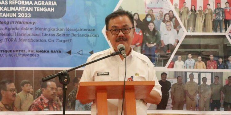 FOTO: VI/MATAKALTENG - Sahli Gubernur Kalteng Bidang Pemerintahan, Hukum dan Politik, Herson B Aden.
