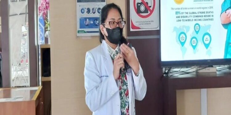 FOTO: MATAKALTENG - Dokter Spesialis Saraf Ranintha Br Surbakti.
