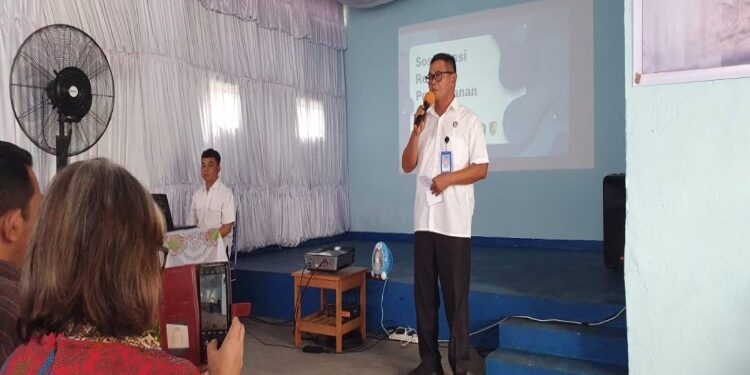 FOTO: VI/MATAKALTENG - Direktur Perumdam Kota Palangka Raya, Budi Harjono.