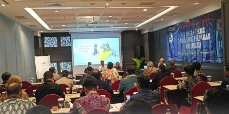 FOTO: PROKOM SERUYAN/MATA KALTENG - Suasana saat pelaksanaan bimtek E-Purchasing pekerjaan konstruksi di Yogyakarta, Rabu 22 November 2023.