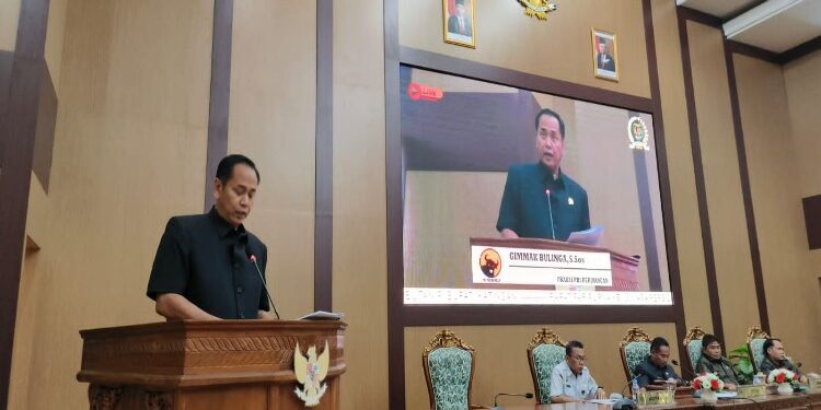 FOTO : ANR/MATAKALTENG - Juru bicara fraksi PDI Perjuangan, Gimmak Bulinga.