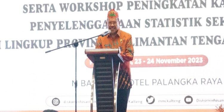 FOTO: MATAKALTENG - Sekda Nuryakin Buka Forum Satu Data Indonesia Tingkat Daerah Kalteng.