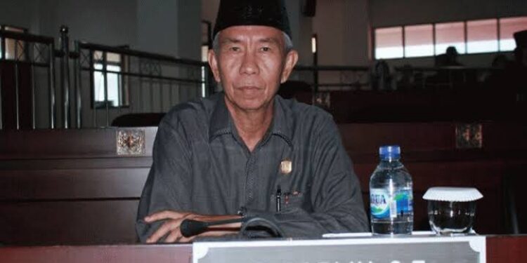 Anggota DPRD Mura, H Barlin.