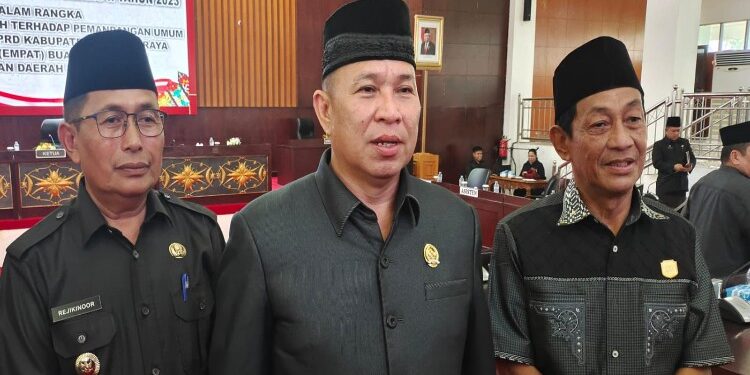 FOTO: MATAKALTENG - Ketua DPRD Mura, Doni.