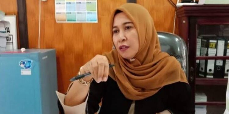 FOTO: MATAKALTENG - Wakil Ketua II Komisi A DPRD Kota Palangka Raya, Hj Mukarammah.