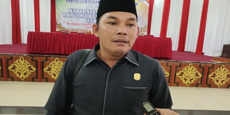 FOTO: MATAKALTENG - Wakil Ketua II DPRD Murung Raya (Mura), Rahmanto.