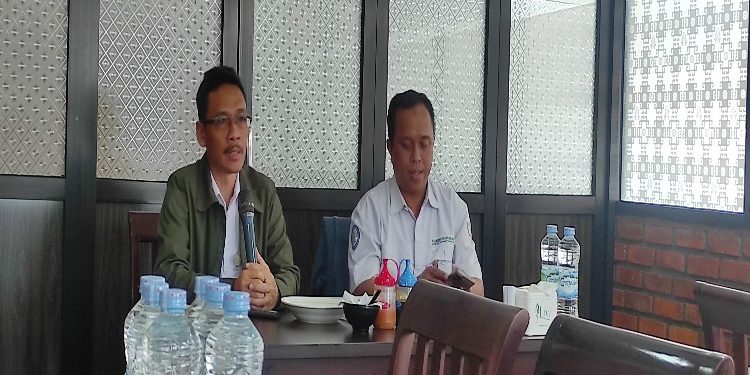Foto: MATAKALTENG - Kepala BPJS Kesehatan Kantor Cabang Palangka Raya Dr. Hindro Kusumo, pada kegiatan “Ngopi” (Ngobrol Program Terkini), bersama awak media.