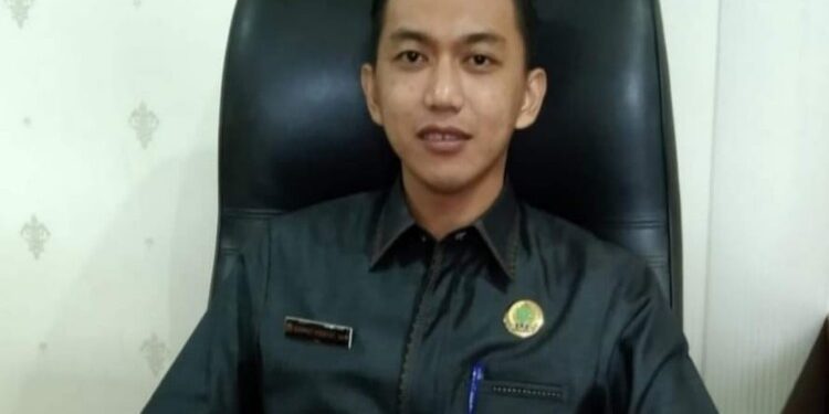 FOTO: MATAKALTENG - Wakil Ketua Komisi I DPRD Murung Raya (Mura), Rahmat Hidayat.