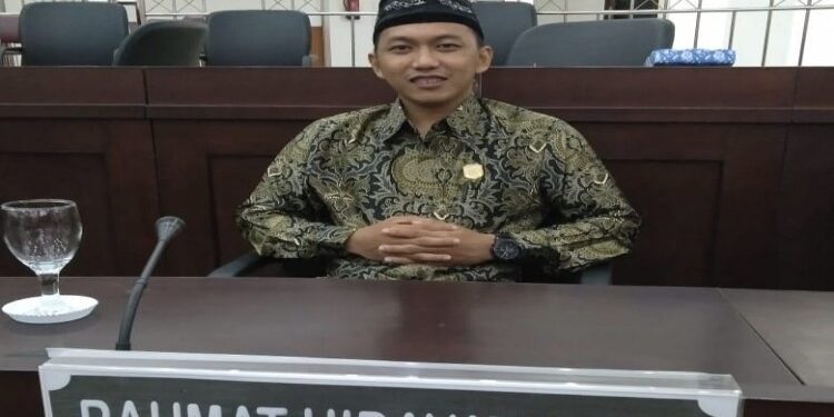 FOTO: MATAKALTENG - Anggota DPRD Murung Raya (Mura), Rahmat Hidayat.