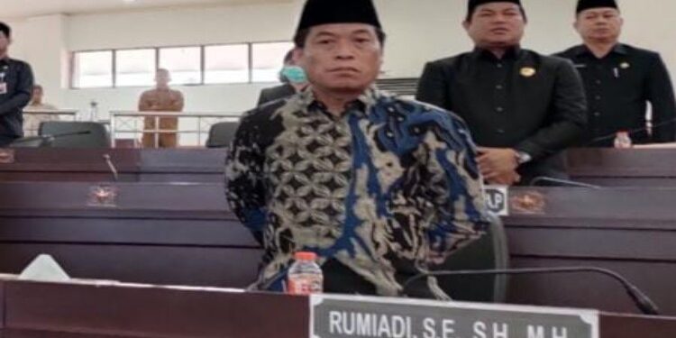 FOTO: MATAKALTENG - Anggota DPRD Murung Raya, Rumiadi.