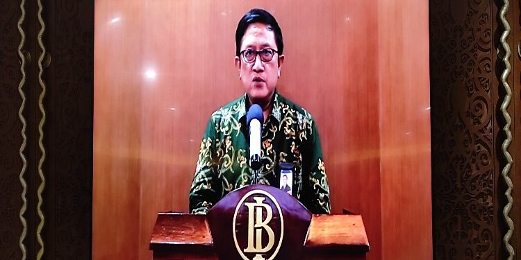 FOTO: MATAKALTENG - Kepala Perwakilan Bank Indonesia Kalteng Taufik Saleh saat menyampaikan paparannya.
