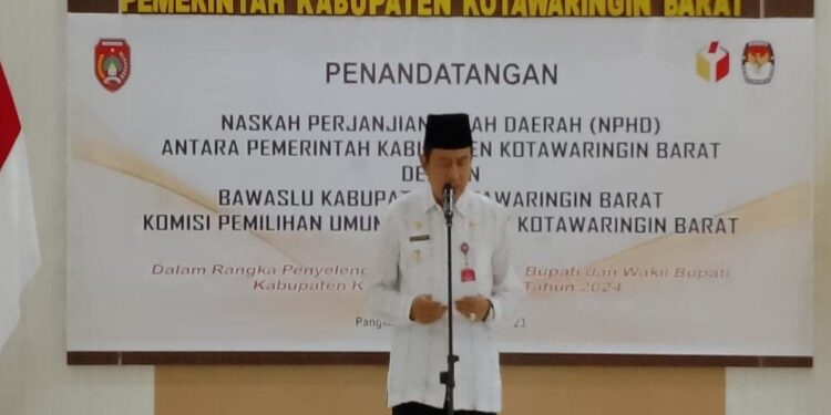 FOTO: MATAKALTENG - Penjabat (Pj) Bupati Kabupaten Kotawaringin Barat (Kobar), Budi Santosa.