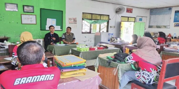 FOTO: DISDIK/MATA KALTENG - Monitoring pembentukan Satgas TPPK di Satuan Pendidikan, 8 Desember 2023.