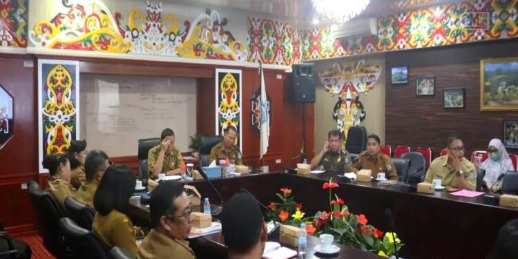FOTO: MATAKALTENG - Asisten III Setda Mura, Batara.