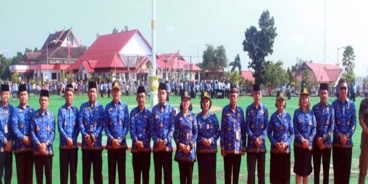 FOTO: MATAKALTENG - Kepala Badan Kepegawaian dan Pengembangan Sumber Daya Manusia (BKPSDM) Murung Raya (Mura), Lentine Miraya.