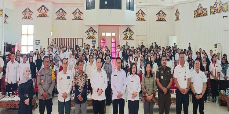 FOTO: MATAKALTENG - osialisasi transisi PAUD ke SD yang menyenangkan yang digelar oleh Dinas pendidikan dan Kebudayaan (Disdikbud) Mura di Gedung Pertemuan Umum (GPU) Tira Tangka Balang, Rabu (25/10/2023).