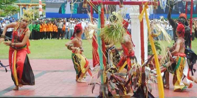 FOTO: MATAKALTENG - Salah satu ragam kesenian dan Budaya daerah Barsel.