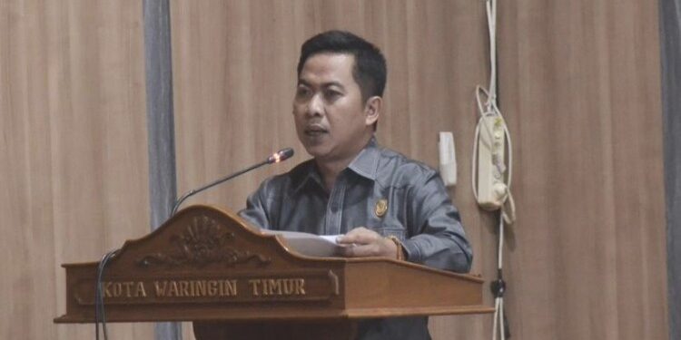 FOTO: MATAKALTENG - Anggota Fraksi Golkar, Riskon Fabiansyah.