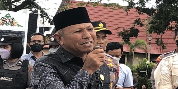 FOTO: MATAKALTENG - Wakil Ketua I DPRD Kotim, Rudianur.