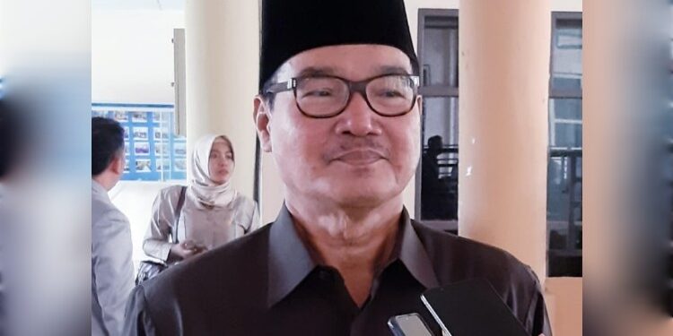 FOTO: MATAKALTENG - Ketua DPRD Barsel, Farid Yusran.