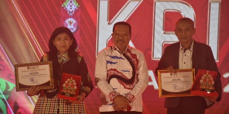 FOTO: MATAKALTENG - Sekda Nuryakin menghadiri acara Anugerah Penyiaran Kalteng, KPID Awards Tahun 2023.