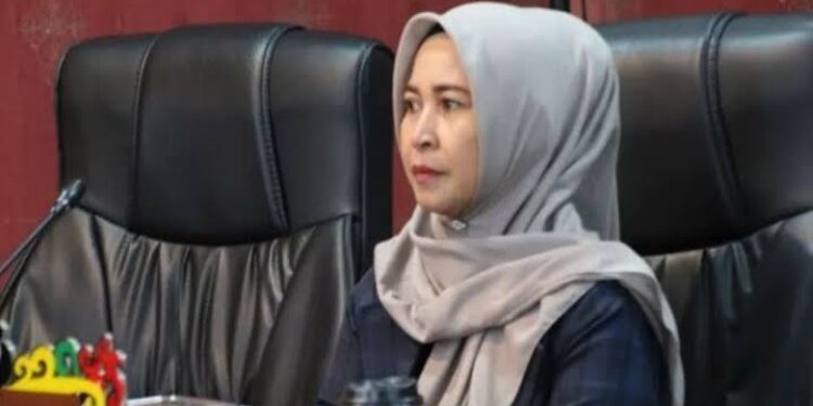 FOTO: MATAKALTENG - Anggota Fraksi NasDem DPRD Palangka Raya, Mukarramah.