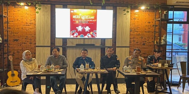 FOTO: DIAN/MATA KALTENG - Media gathering yang diselenggarakan KPU Kotim, Selasa 19 Desember 2023.