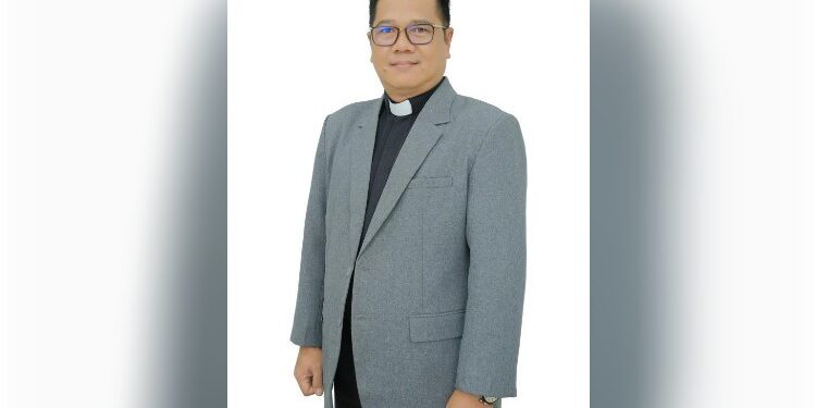 FOTO: MATAKALTENG - Salah seorang Pendeta, Ayang Setiawan Tundan.