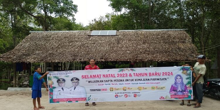 FOTO: MATAKALTENG - Spanduk imbauan CHSE atau Cleanliness (kebersihan), Health (kesehatan), Safety (keamanan), dan Environment Sustainability (kelestarian lingkungan) di beberapa titik Daya Tarik Wisata (DTW) yang ada di kota Palangka Raya.