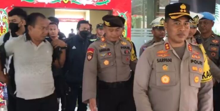 FOTO : AGUS/MATA KALTENG - Teman atau saksi atas kematian mahasiswi Kedokteran UKRIDA Jakarta Barat yang meminum minuman oplosan pada waktu lalu.