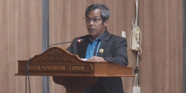 Anggota DPRD Kotim, SP Lumban Gaol.