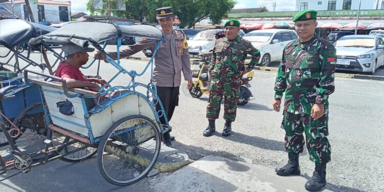 FOTO: MATAKALTENG - Polres Barsel Bersama TNI Patroli Jaga Kamtibmas Nataru.
