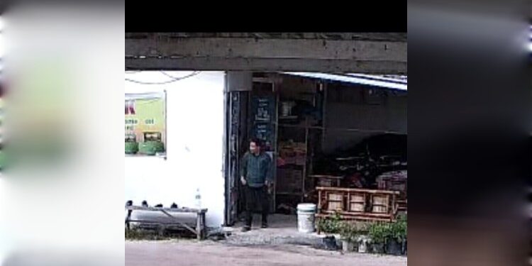 FOTO: IST/MATA KALTENG - Pelaku penipuan yang berkeliaran di sekitar areal perumahan Kota Sampit.
