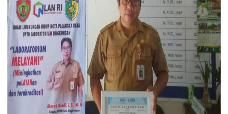 FOTO: MATAKALTENG - Kepala UPTD Laboratorium Lingkungan DLH Palangka Raya, Ahmad Riadi.