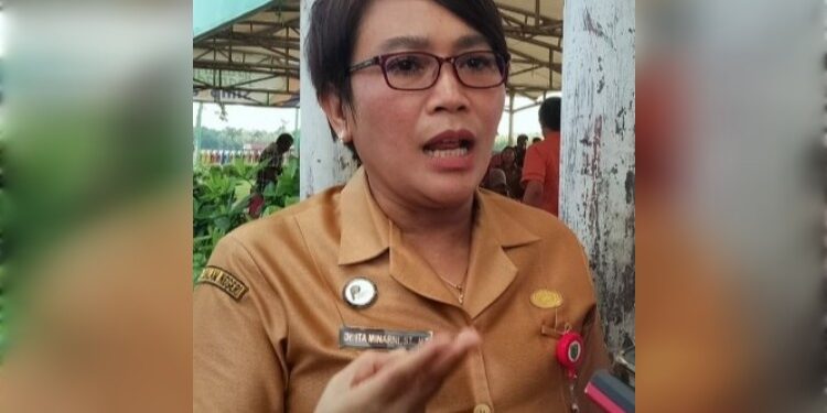 FOTO: MATAKALTENG - Kepala DPUPR Barsel, Ita Minarni.