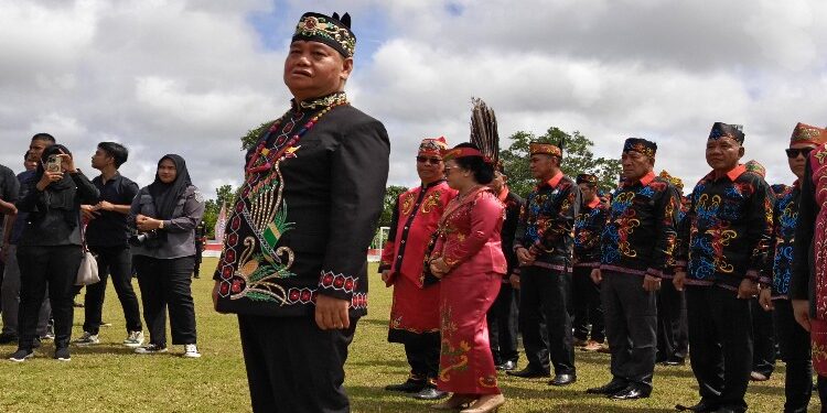 FOTO : DOK DEVIANA/MATAKALTENG - Bupati Kotim Halikinnor saat pelantikan DAD, belum lama ini.