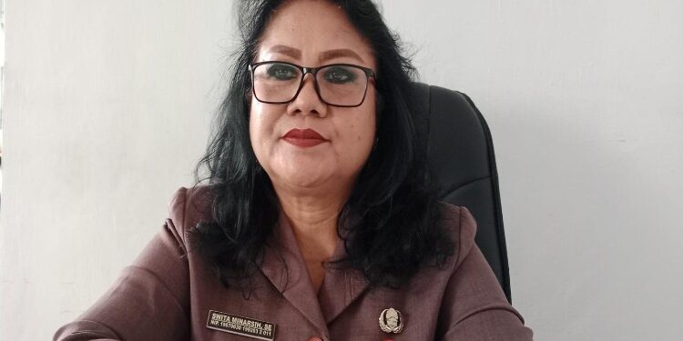 FOTO: MATAKALENG - Kepala Disperindagkop UKM Barsel, Swita Minarsih.