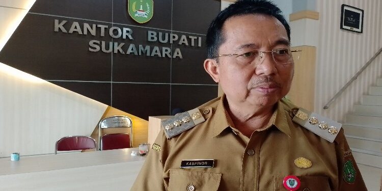 FOTO: MATAKALTENG - Pj Bupati Sukamara, Kaspinor.
