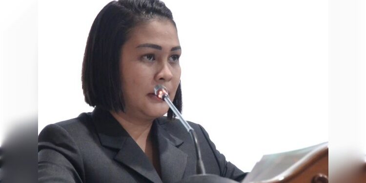 FOTO: MATAKALTENG - Anggota DPRD Kotim, Memey Wulandari.