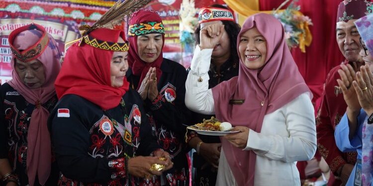FOTO: MATAKALTENG - Peringatan Ulang Tahun Asosiasi Bawi Dayak Budaya dan Pariwisata Provinsi Kalimantan Tengah Ke-7 Tahun 2024.