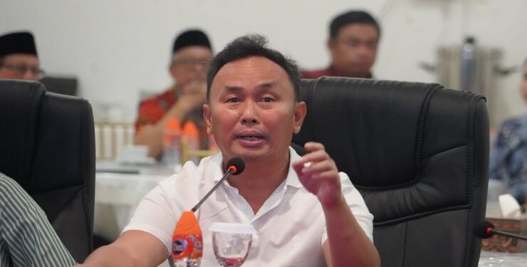 FOTO : IST/MATAKALTENG - Gubernur saat menyampaikan arahannya kepada Kepala OPD Kalteng dan Kabupaten Kapuas yang hadir di Rujab Bupati Kapuas.