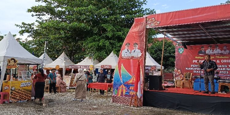 FOTO : DEVIANA/MATA KALTENG - Kepala DPMD Kotim Raihansyah saat menghadiri kegiatan Karang Taruna, Sabtu sore 27 Januari 2024.