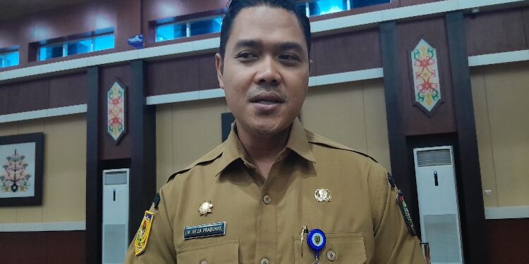 Plt. Kadisdik Kalteng, Muhammad Reza Prabowo.
