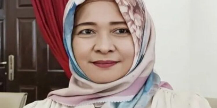 Hj. Nyimas Artika, Wakil ketua I DPRD Barsel.