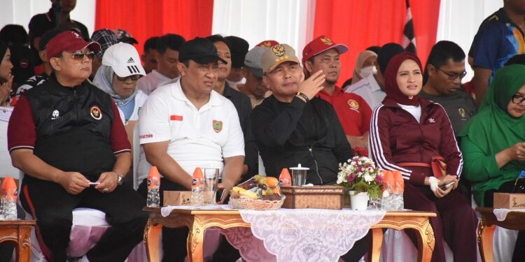 FOTO: MATAKALTENG - Rangkaian kegiatan Deklarasi Pemilu Damai 2024 di Bundaran Besar Palangka Raya.