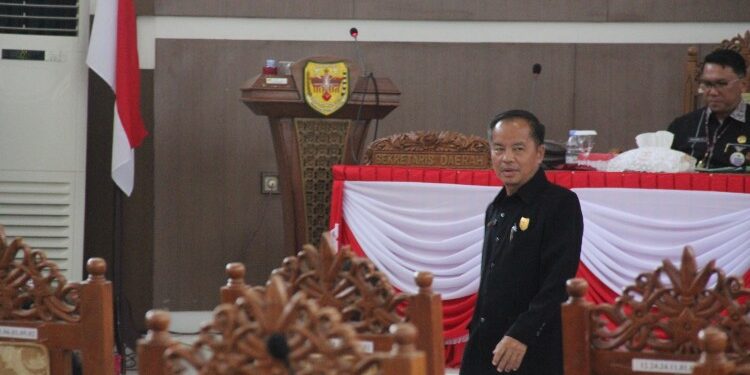 FOTO: MATAKALTENG - Anggota DPRD Kabupaten Gumas, Polie L Mihing.