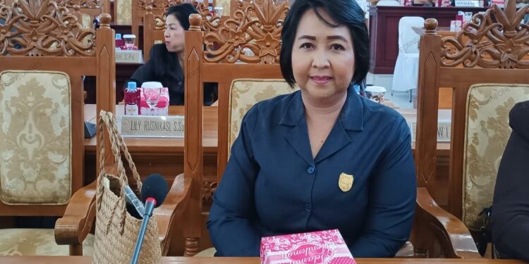 FOTO: MATAKALTENG - Ketua Komisi III DPRD Kabupaten Gumas, Iceu Purnamasari.