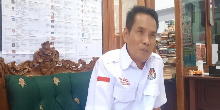 FOTO: MATAKALTENG -Komisioner KPU Kalimantan Tengah, Dwi Swasono.